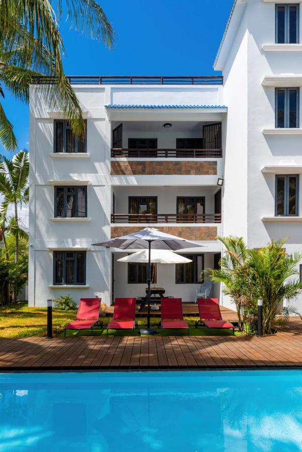 Les Cerisiers Beach Residence, Cosy And Modern 3 Bedroom Apartment Located 50 Metres From The Beach And From All Amenities And Restaurants On The Coastal Road Flic-en-Flacq Exterior foto